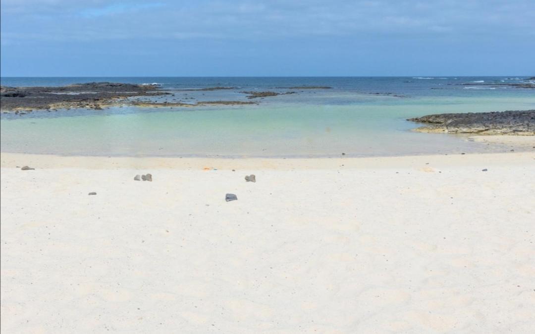 Apartamento Nire Lula En La Misma Playa El Cotillo  Exterior photo